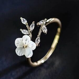 Dainty Gold Flower Rhinestone Cuff Ring
